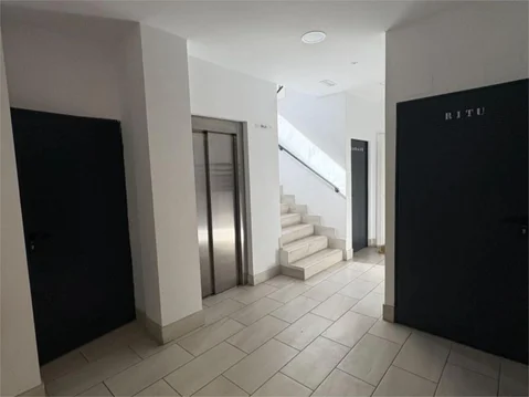 Piso en  Calle de Francisca Armada 25 - Foto 5