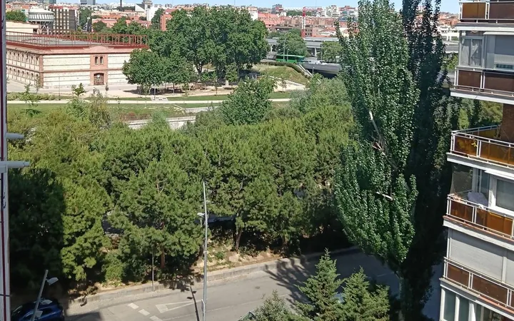 Piso en Avenida del Manzanares, 214, Moscardó - Foto 1