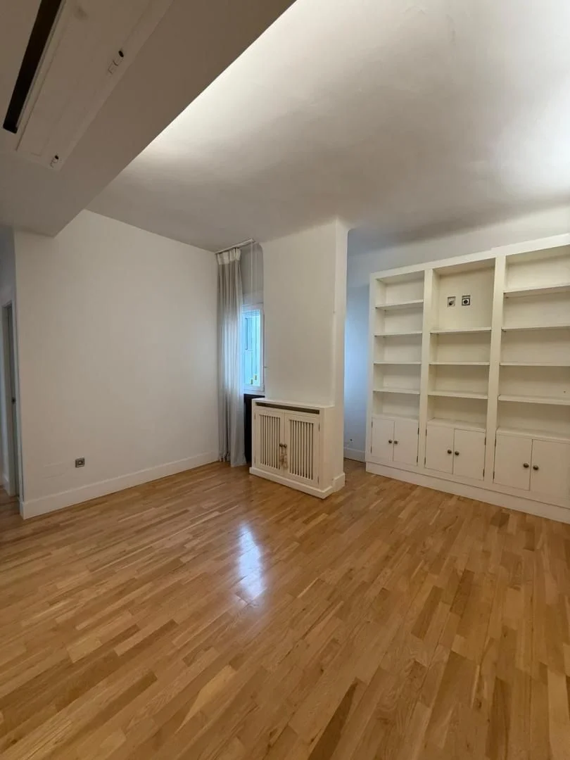 Piso en  Calle del Alcalde Sainz de Baranda 22 - Foto 15