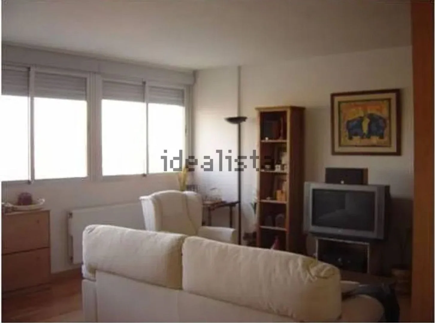 Piso en calle del Doctor Tolosa Latour, 25 - Foto 2