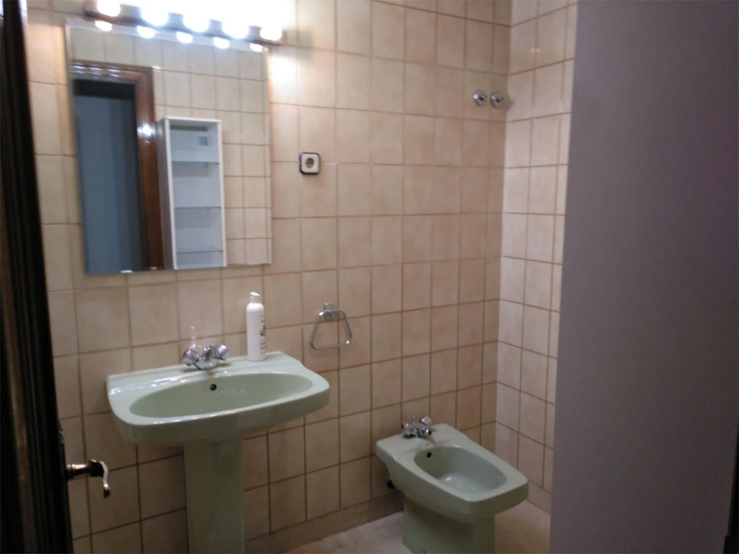 Piso en  Calle de Juan Esplandiú 4 - Foto 13