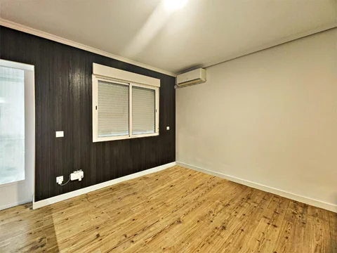 Piso en  Calle Almuradiel 299 - Foto 6