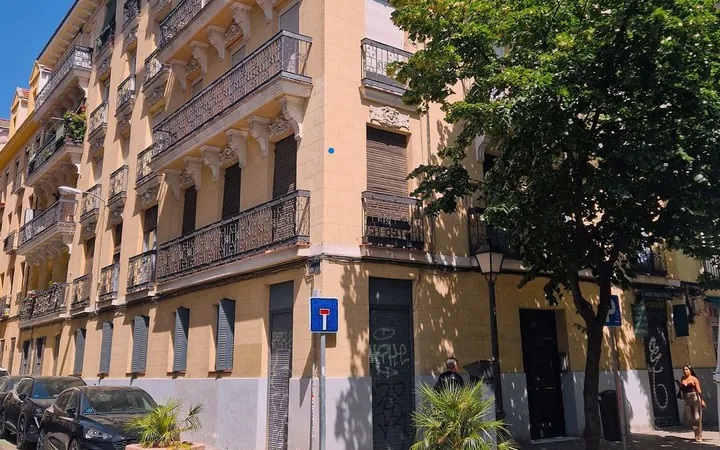 Piso en Pasaje Montesa, Lista - Foto 1