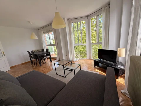 Piso en calle Bahía de Almería, 13 - Foto 5