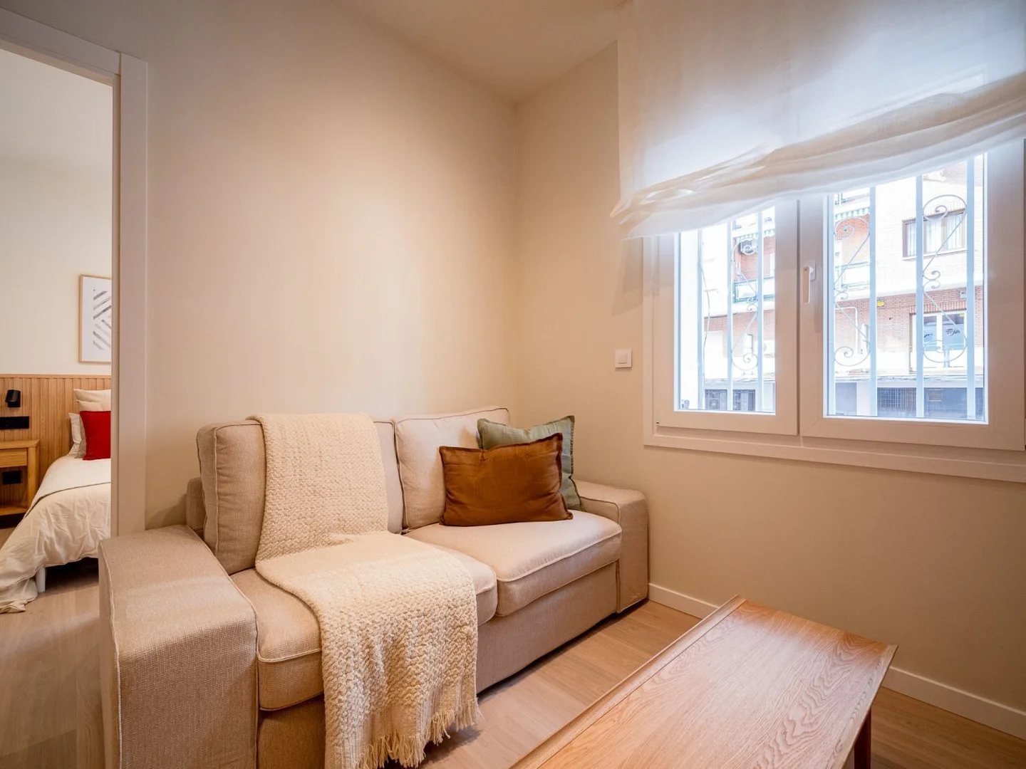 Piso en calle de Dulcinea - Foto 3