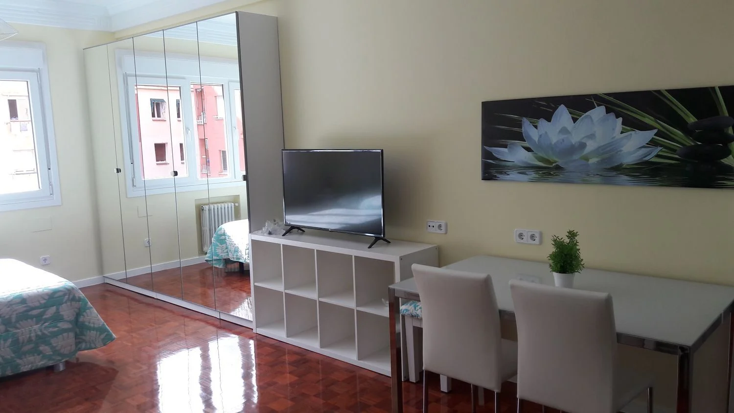 Estudio en calle de Vallehermoso, 14 - Foto 1