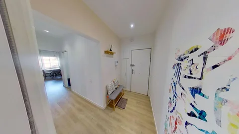 Piso en calle de Josep Estivill, 33 - Foto 4