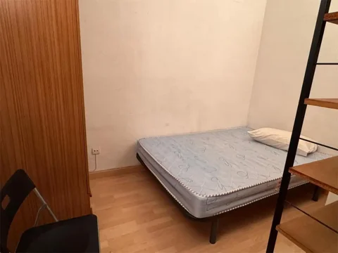 Piso en  Calle del Tutor 38 - Foto 4