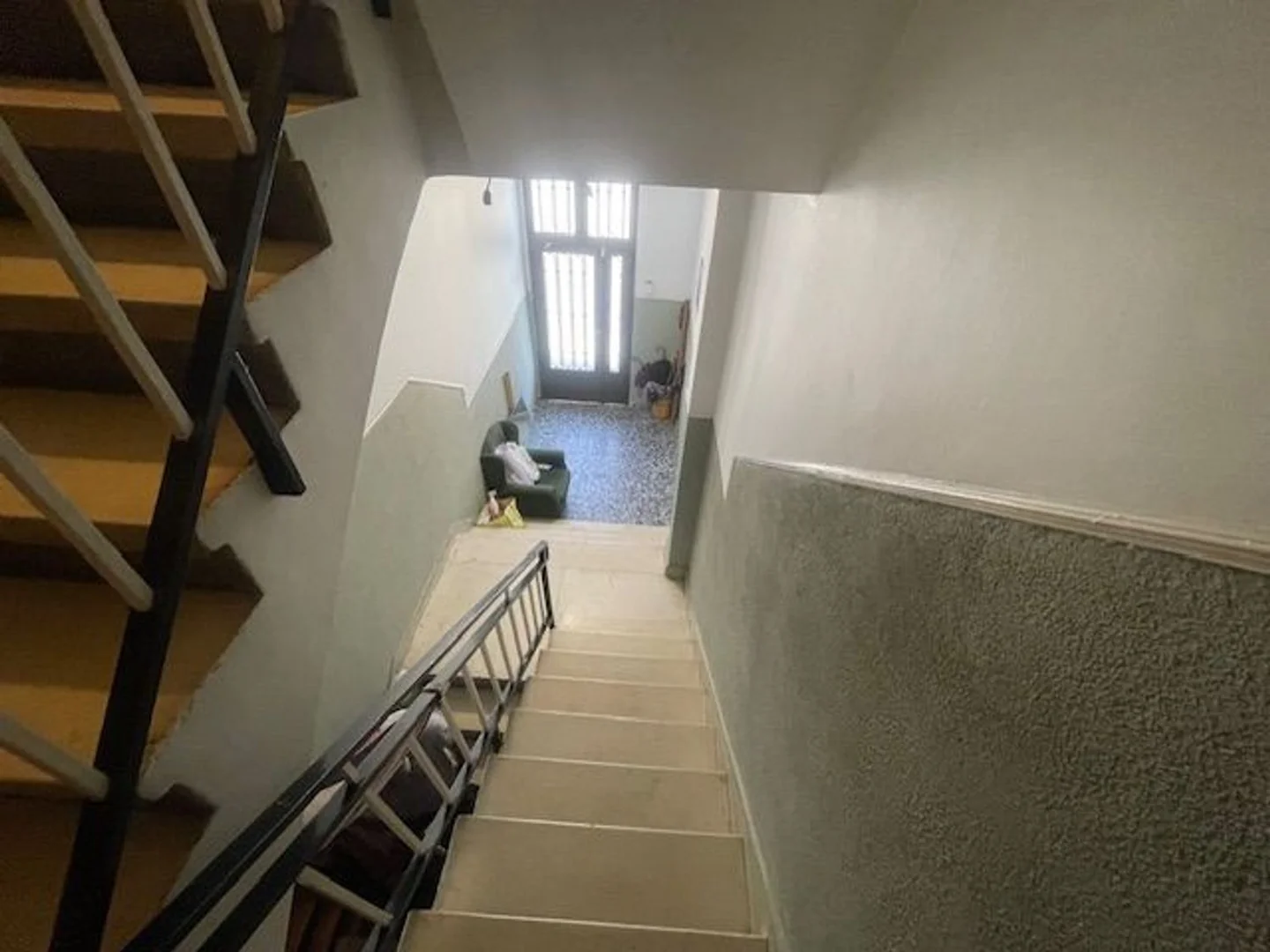 Edificio de uso mixto en Calle Fornillos - Foto 11