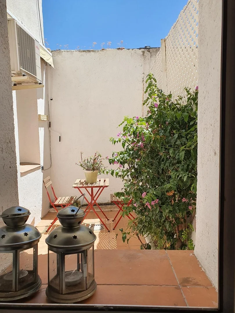 Piso en calle del Doce de Octubre, 12 - Foto 1