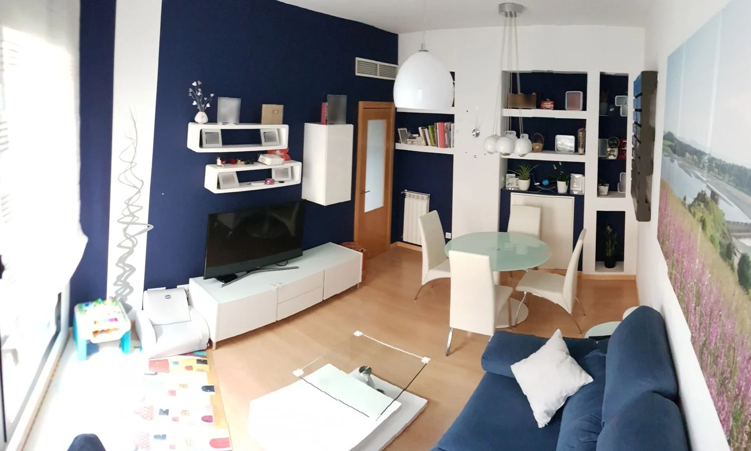 Piso en calle de Isabel Clara Eugenia, 8