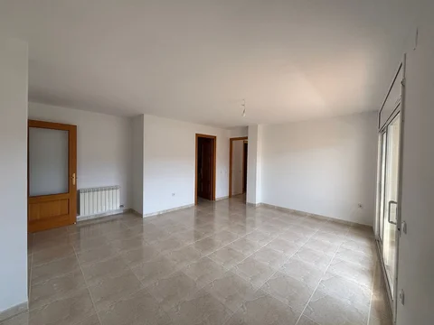 Piso en calle de la Garrotxa, 59 - Foto 2