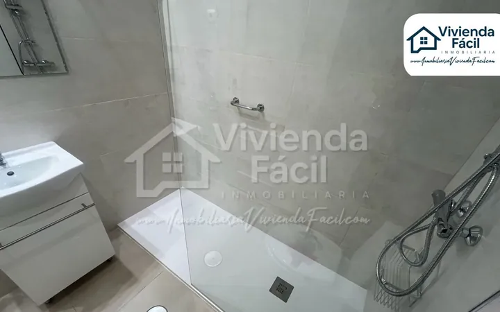 Piso en Calle de María Tubau, Las Tablas - Foto 9