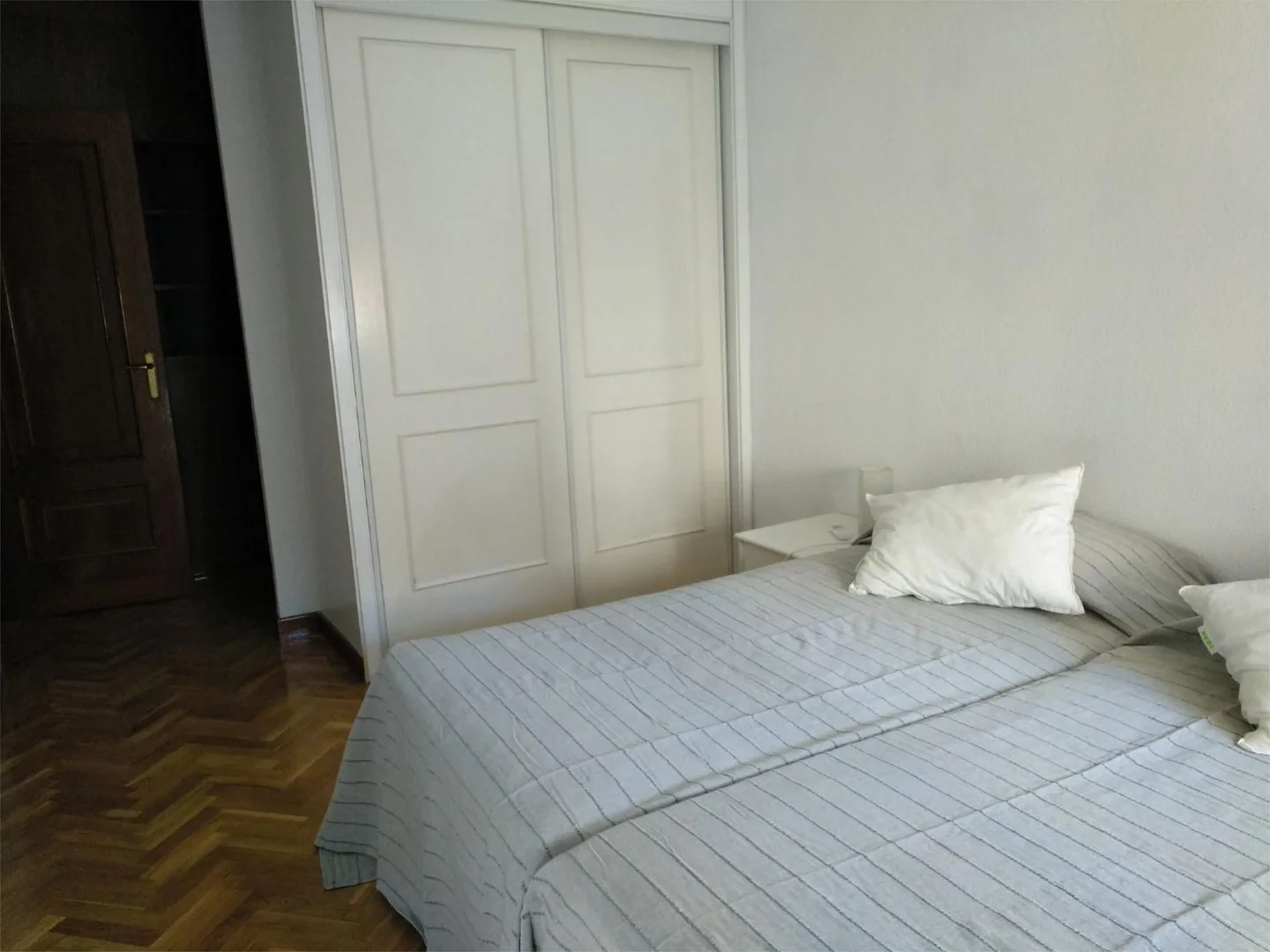 Piso en  Calle de Juan Esplandiú 4 - Foto 8