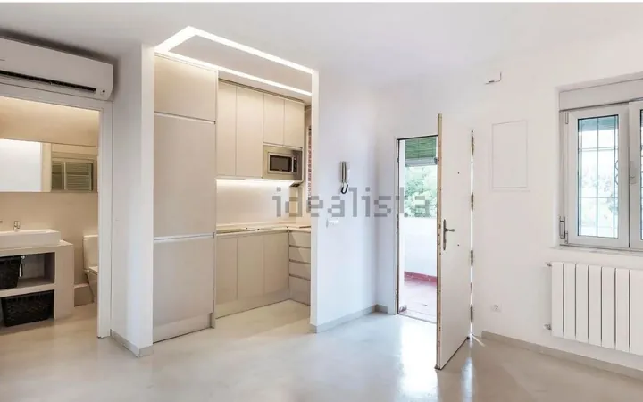 Piso en Calle del Conde de Torralba, Castilla - Foto 1