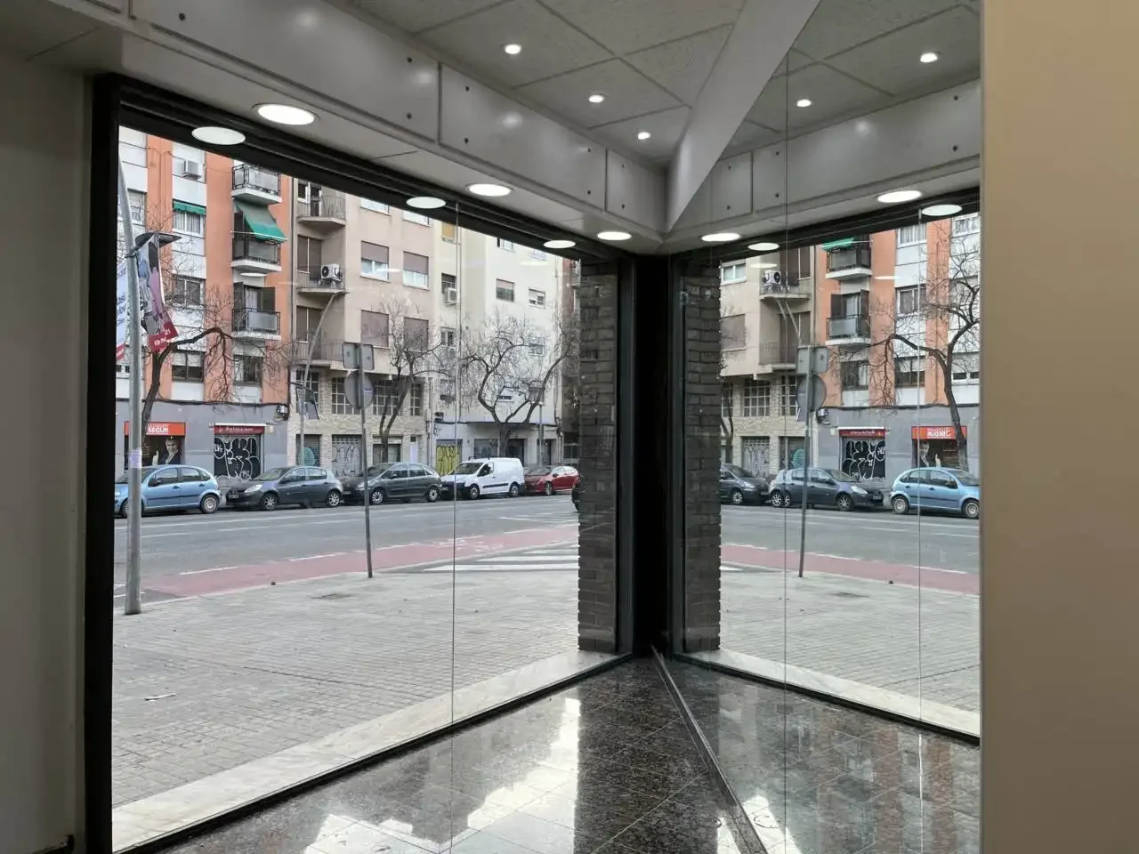 Local comercial en  Calle felipe II - Foto 10
