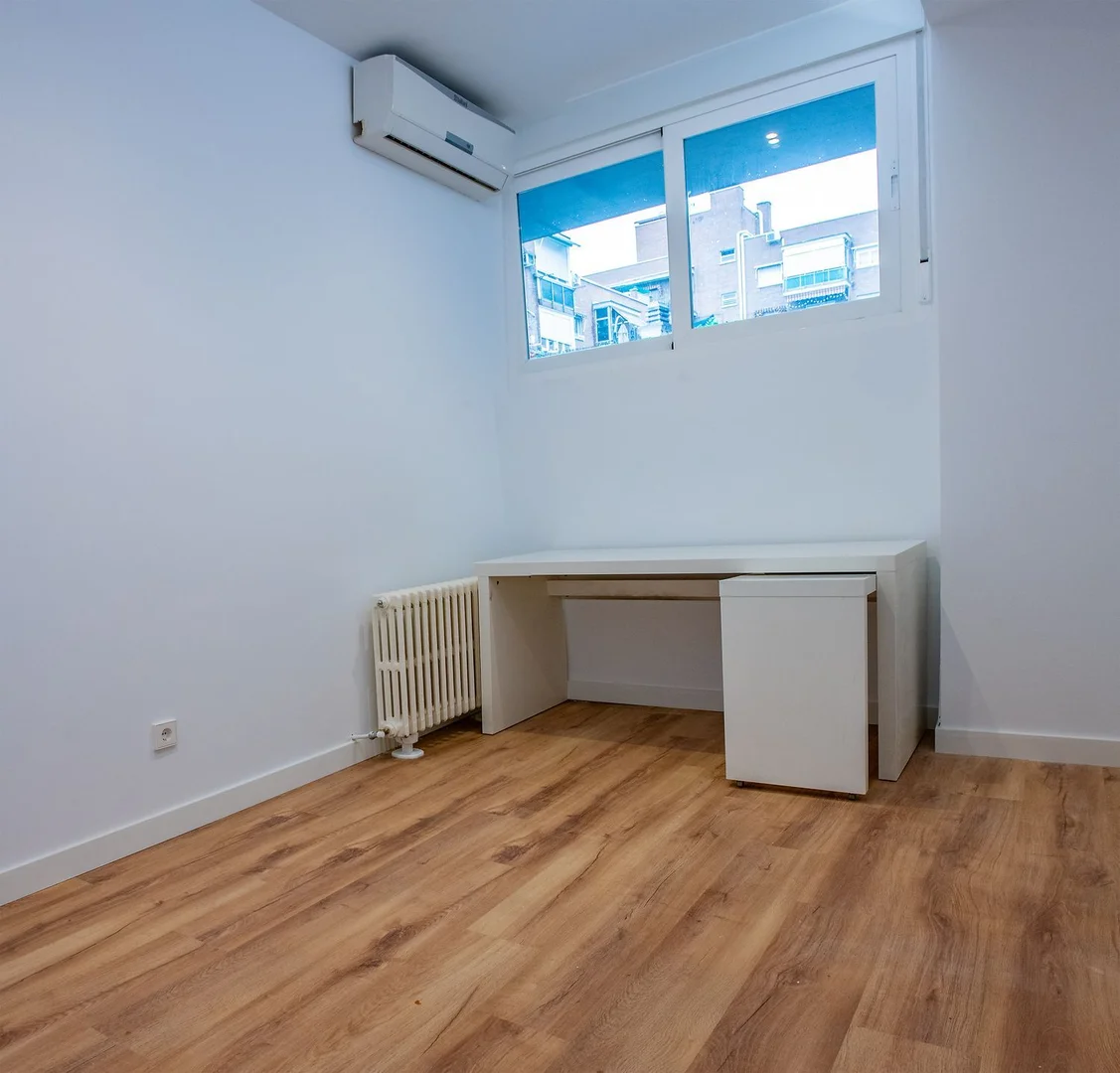 Piso en calle de Francisco Silvela, 45 - Foto 5