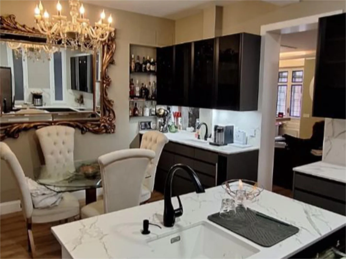 Piso en  Calle de Espartinas 8 - Foto 8