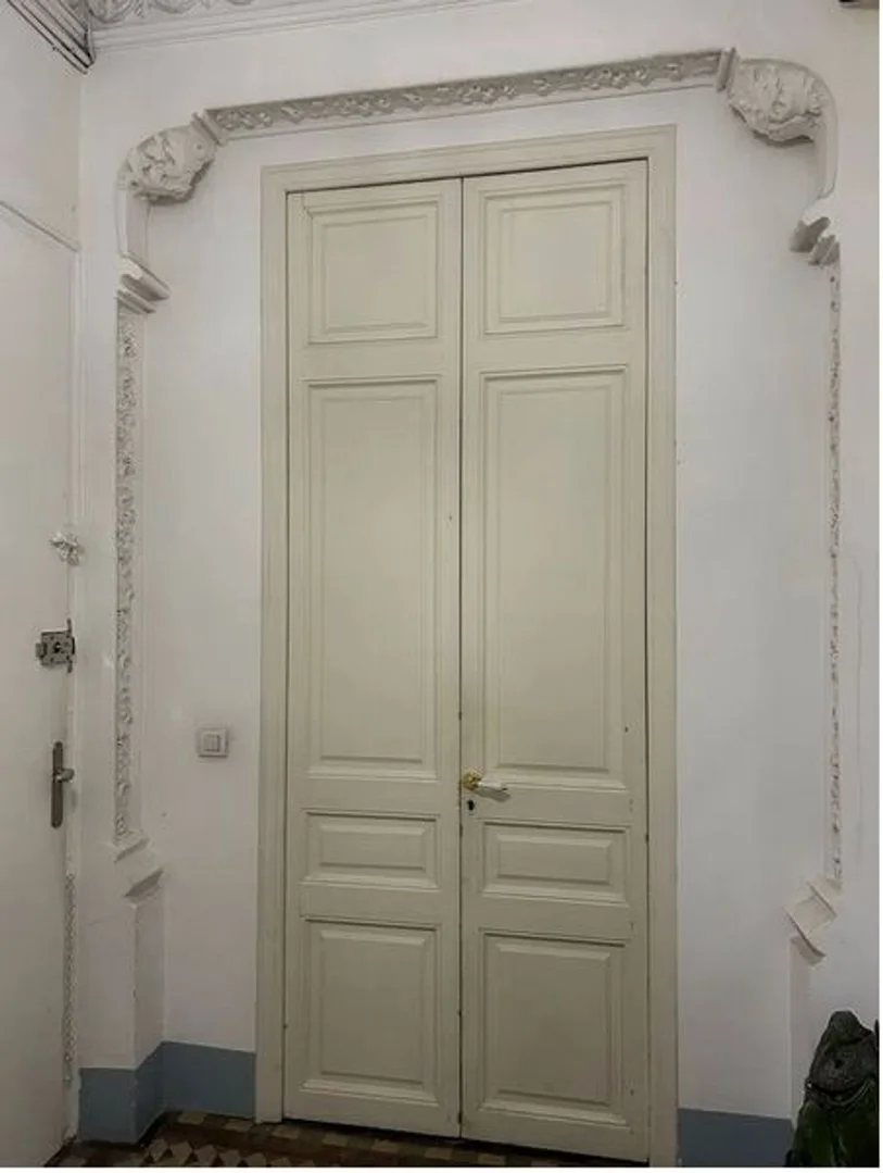 Piso en calle de Roger de Llúria, 80 - Foto 1