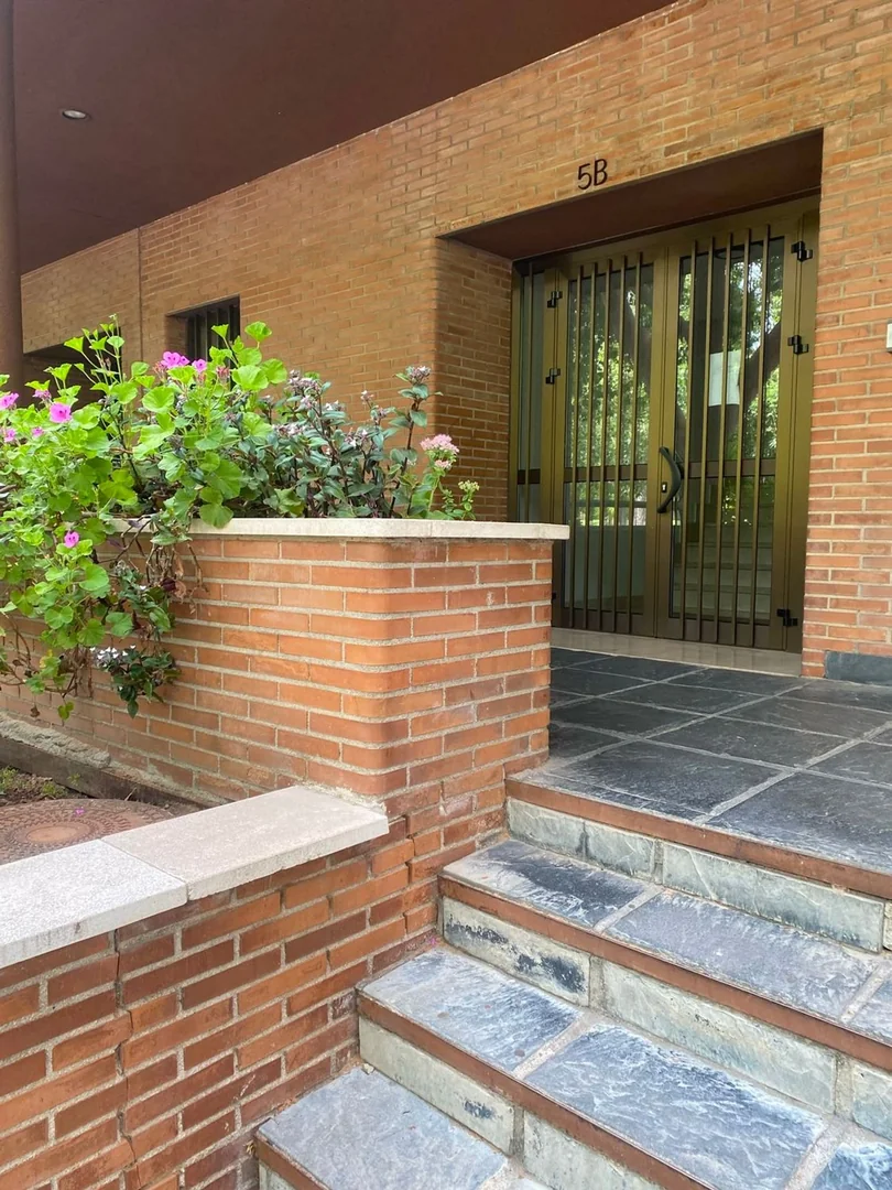 Piso en Calle del Arquitecto Sánchez Arcas, Ciudad Universitaria - Foto 4