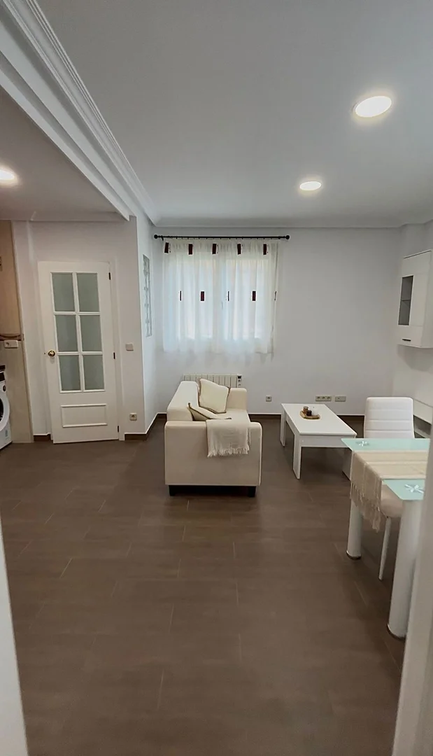 Piso en calle de Chile, 21 - Foto 2