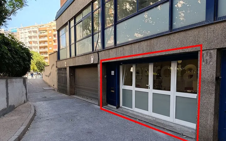 Local en Calle del Pisuerga, 2, La Maternitat i Sant Ramon - Foto 2