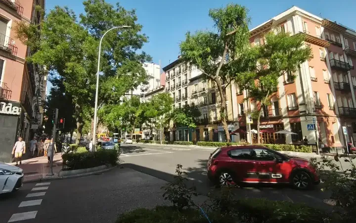 Piso en  Calle del Cardenal Cisneros 68 - Foto 34