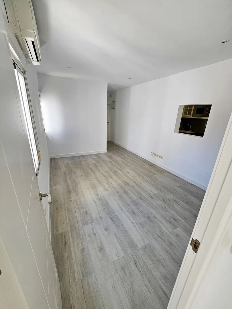 Piso en Calle de San Isidro Labrador, 8, Palacio - Foto 5