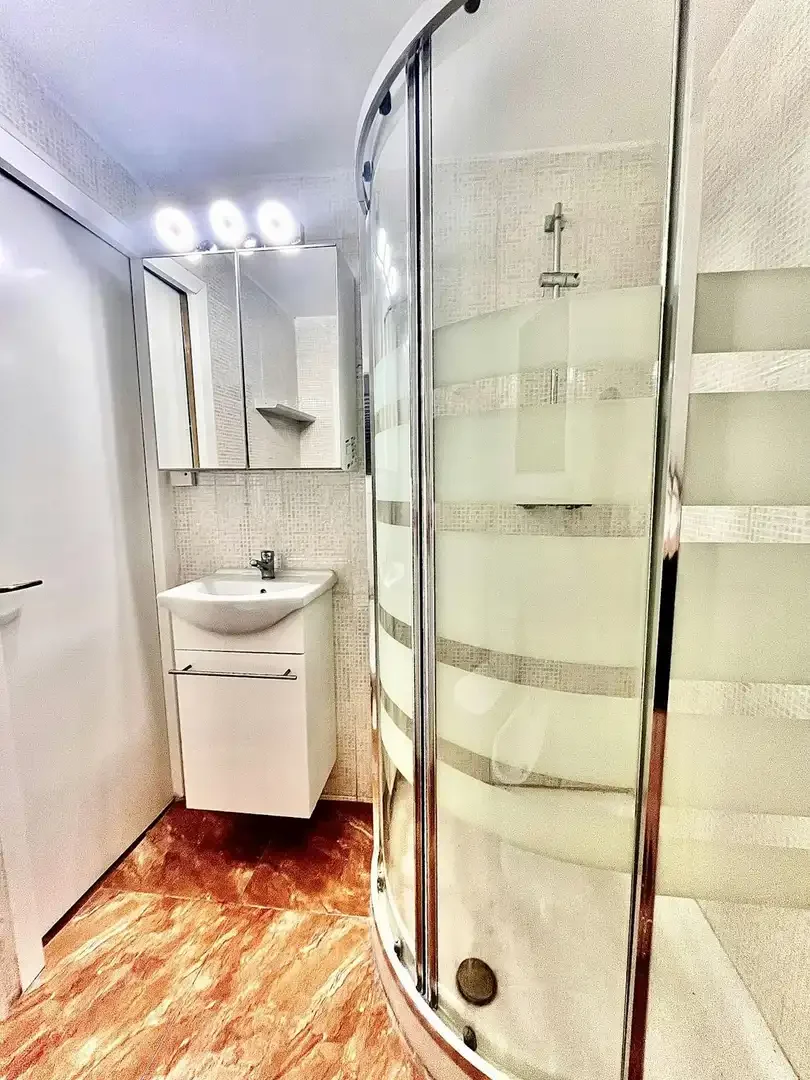 Piso en  N/A - Foto 8