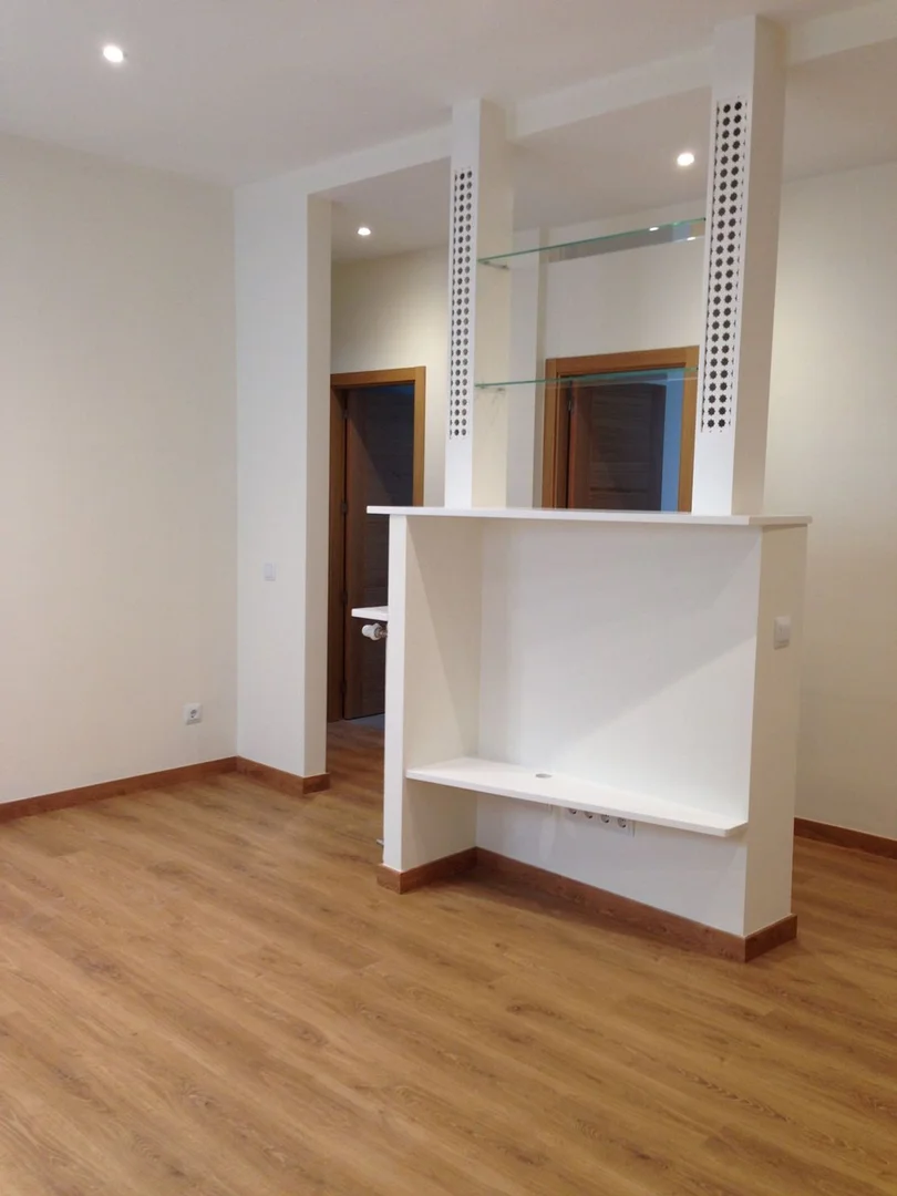 Piso en calle de Donoso Cortés, 20