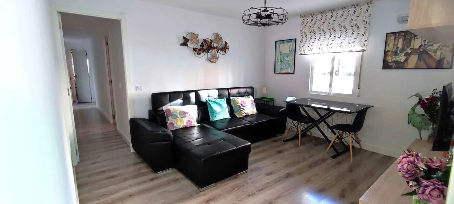 Piso en calle de Valdecanillas, 49 - Foto 1