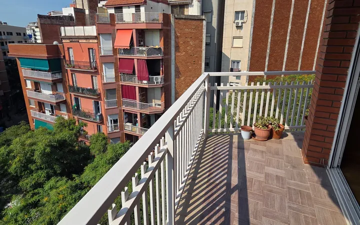 Piso en Calle de Biscaia, Navas - Foto 1