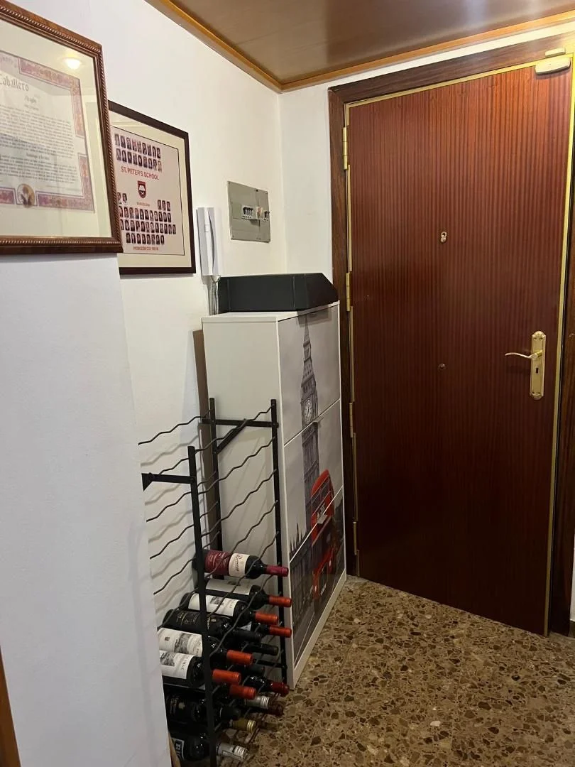 Estudio en  Carrer de Mejía Lequerica 12