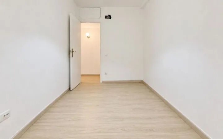 Piso en Calle de Tamarit, Sant Antoni - Foto 5
