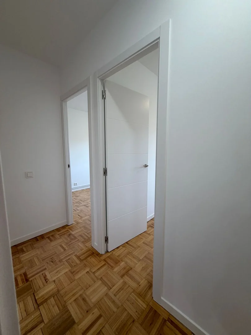 Piso en Avenida de Monforte de Lemos - Foto 40