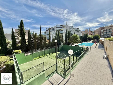 Piso en Plaza Liceo, 3, Conde Orgaz-Piovera - Foto 2
