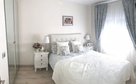 Piso en calle de Juan Duque, 43 - Foto 1