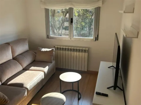 Piso en  Calle de Fermín Caballero 89 - Foto 7