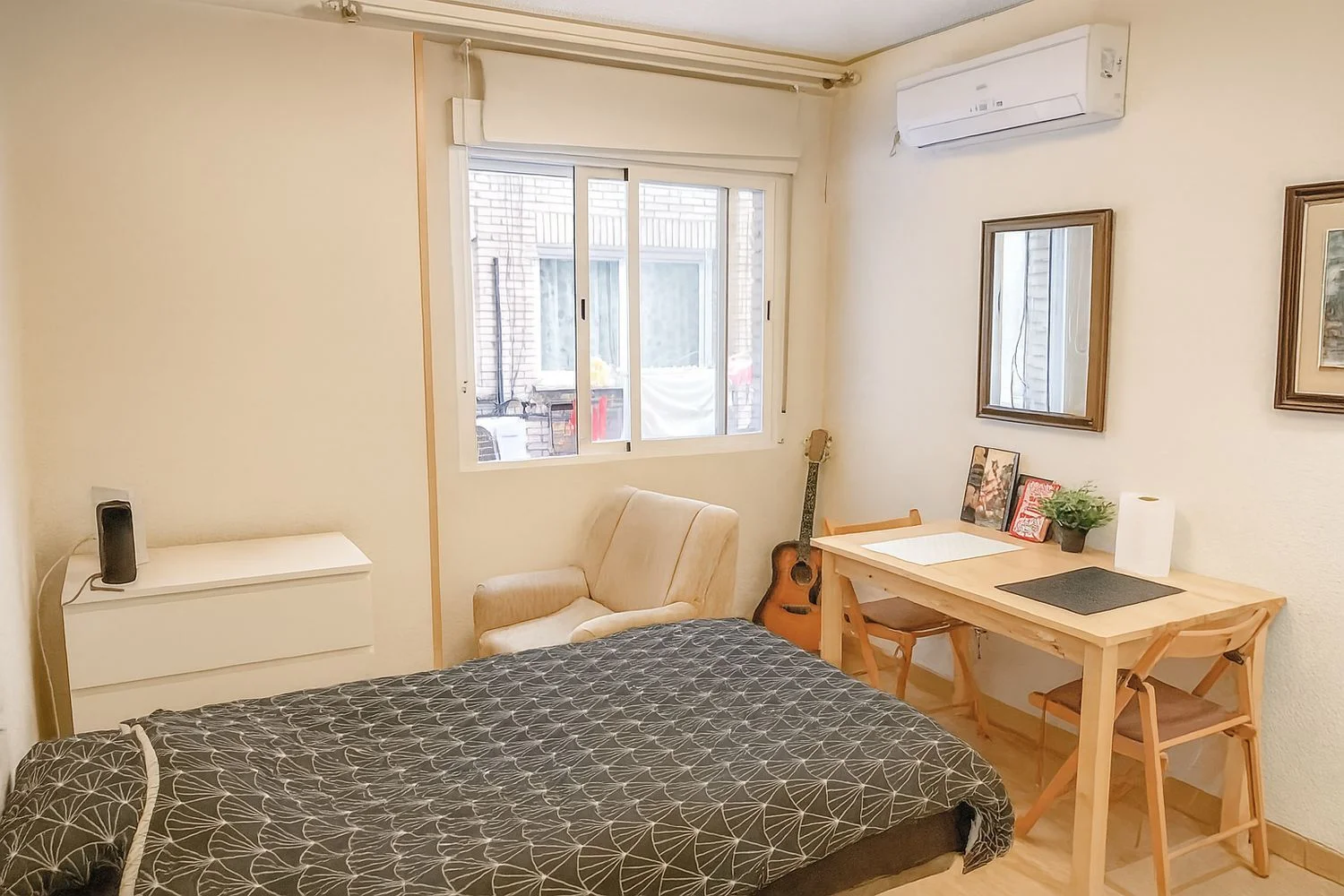 Estudio en calle de Ayala, 25 - Foto 1