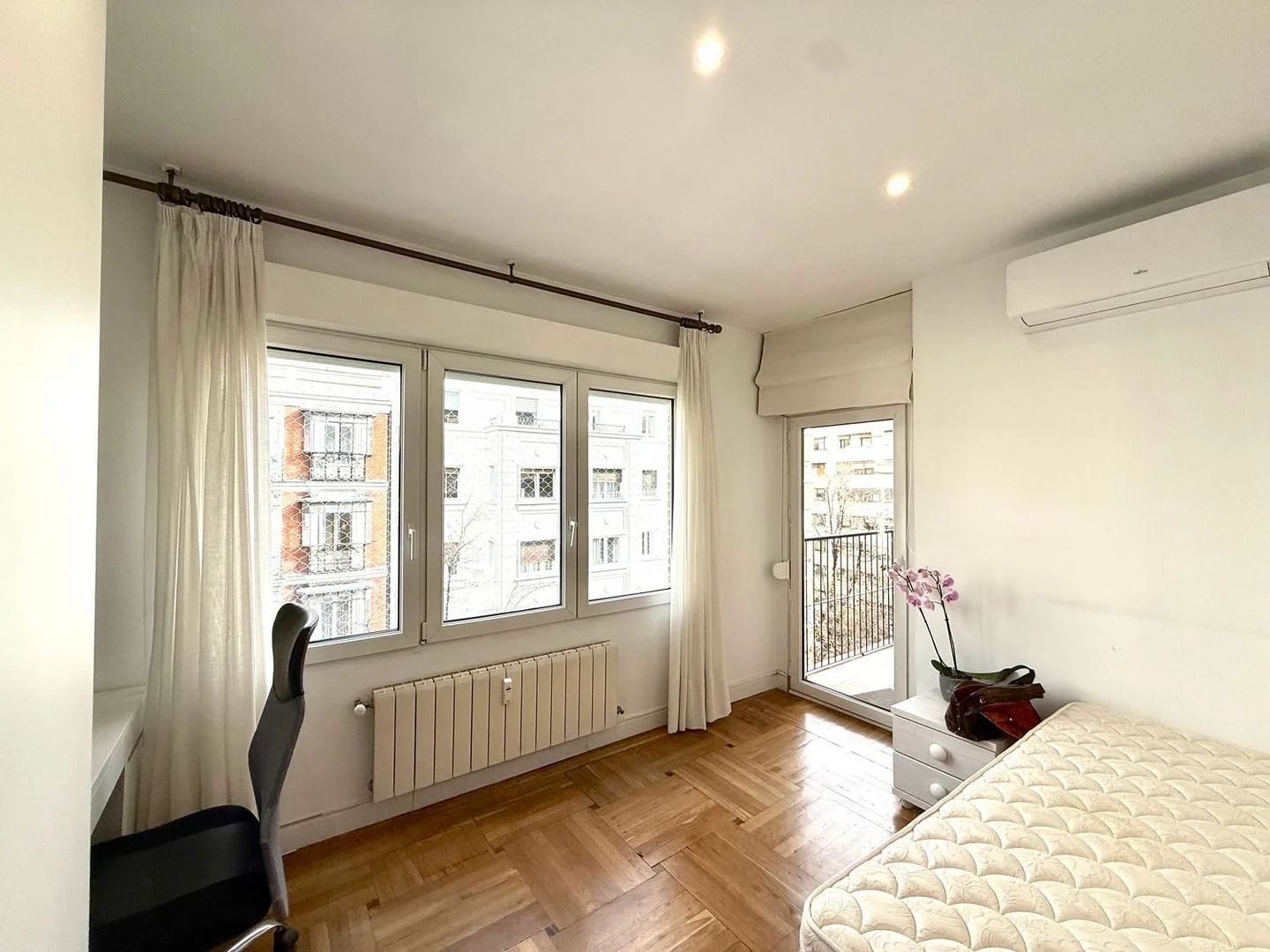 Piso en calle de Ferraz, 25 - Foto 24