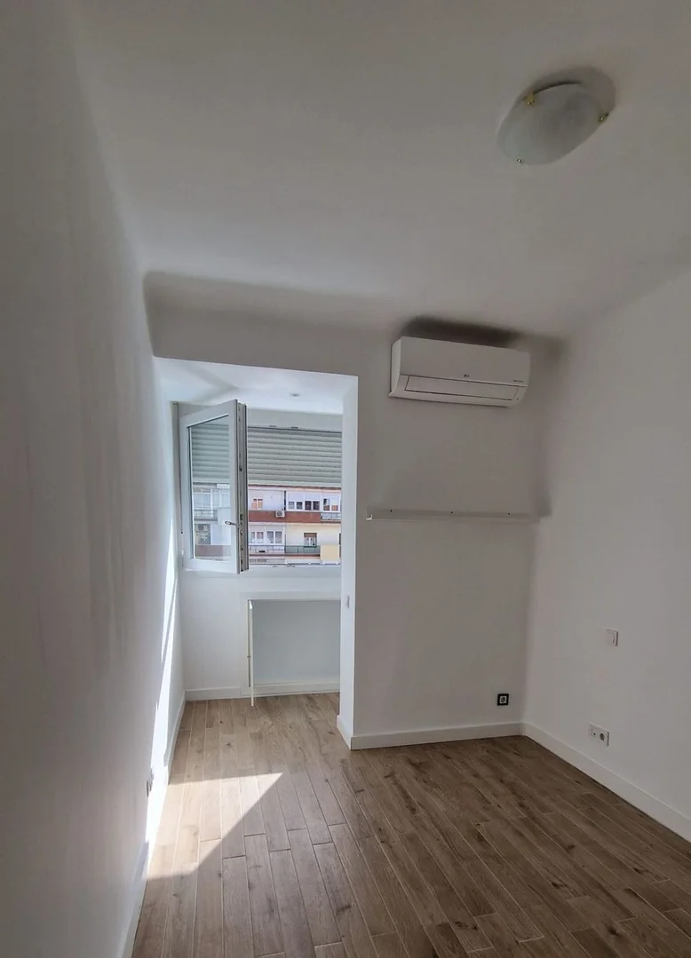 Piso en avenida Donostiarra, 21 - Foto 9