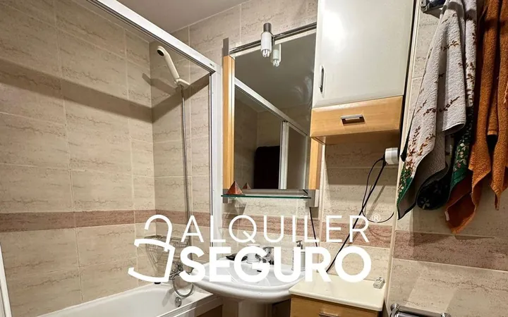 Piso en Calle de La Solana de Opañel - Foto 2