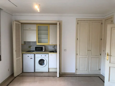 Estudio en avenida de Machupichu, 17 - Foto 4