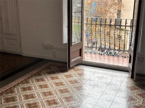 Piso en  Carrer de Provença 184 - Foto 1