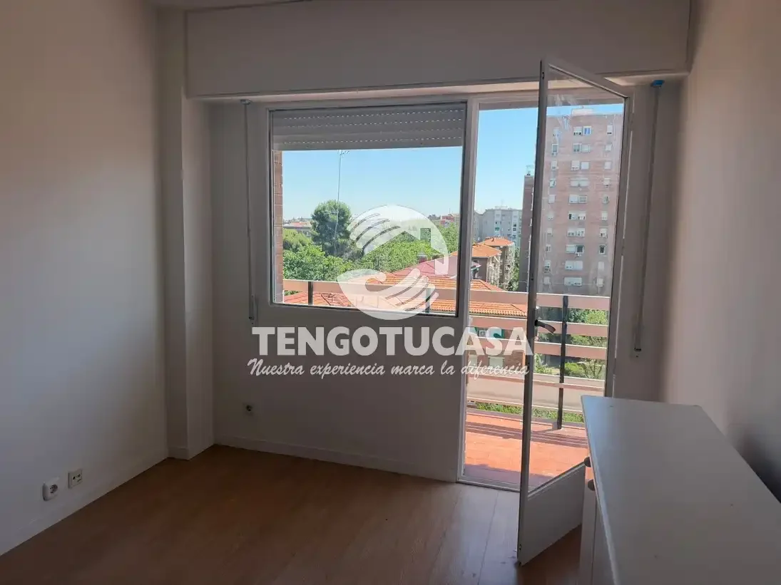 Piso en  Calle de Virgen de Lluc - Foto 3