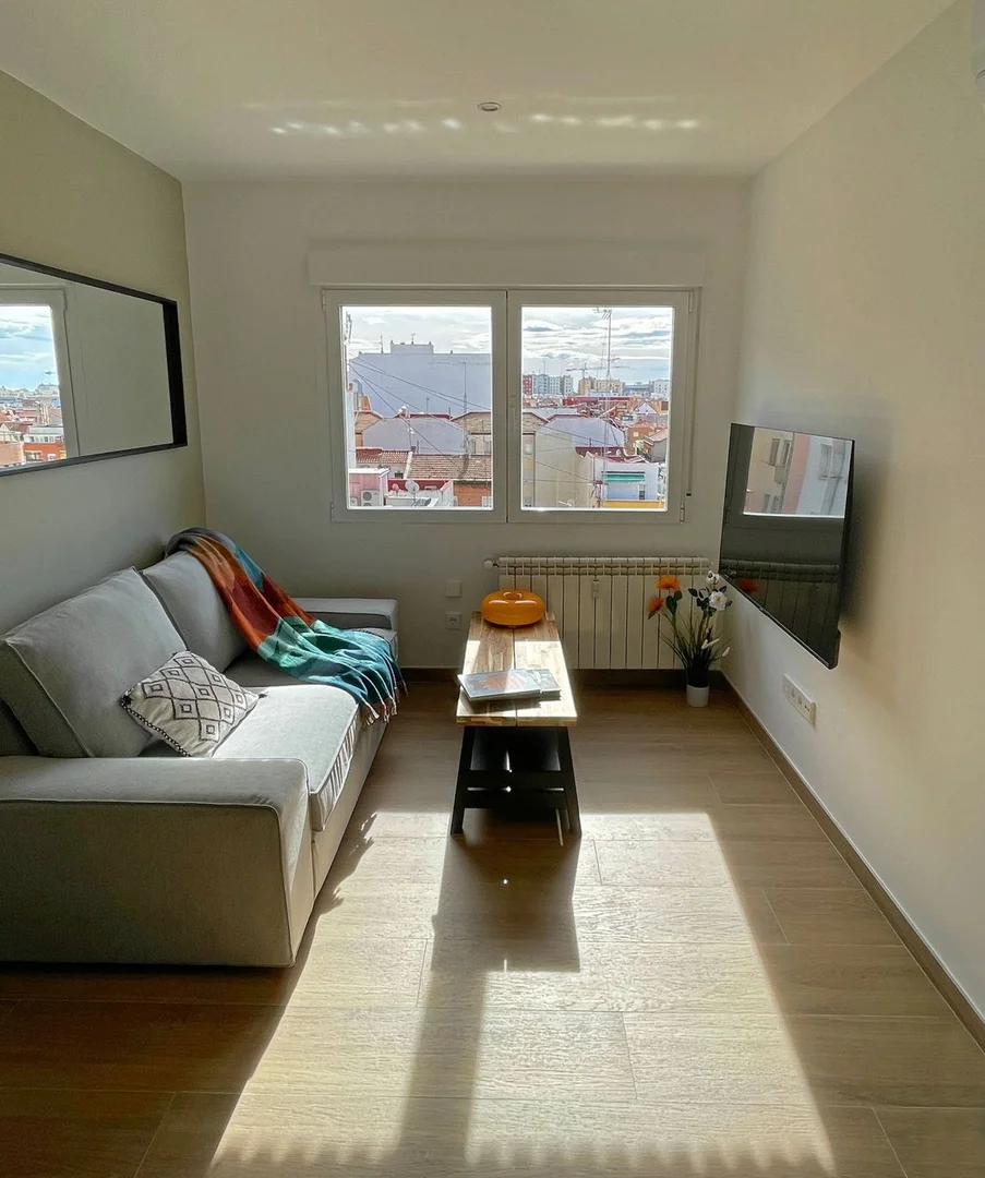 Piso en Barrio Bellas Vistas - Foto 9