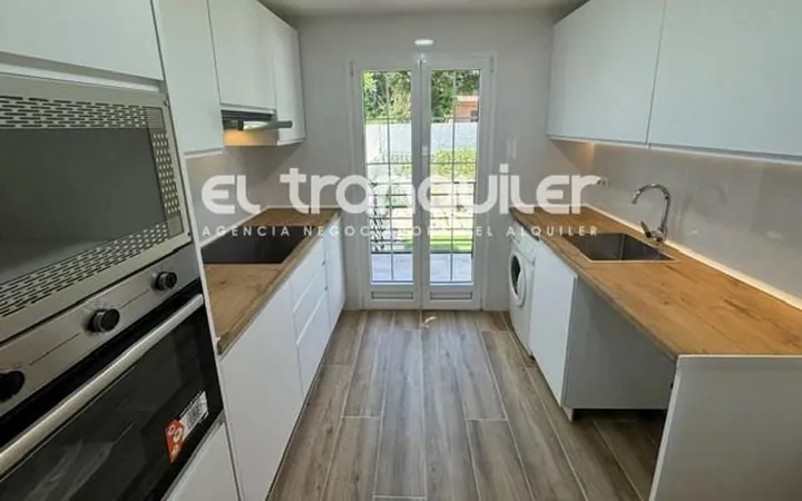 Chalet adosado en Calle de Federico Agustí, 72, El Plantío - Foto 13