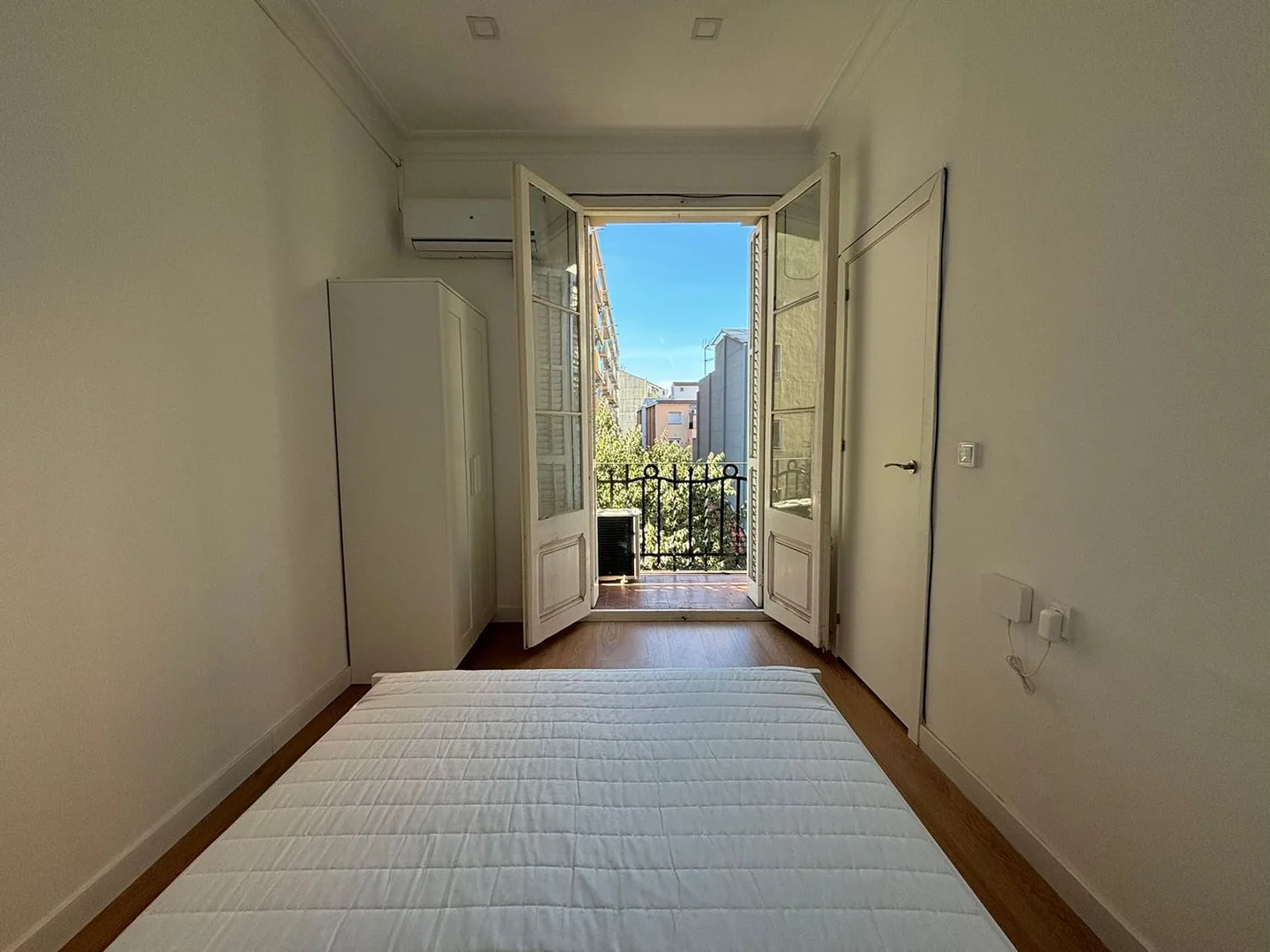 Piso en Calle d'Olzinelles, La Bordeta - Foto 5