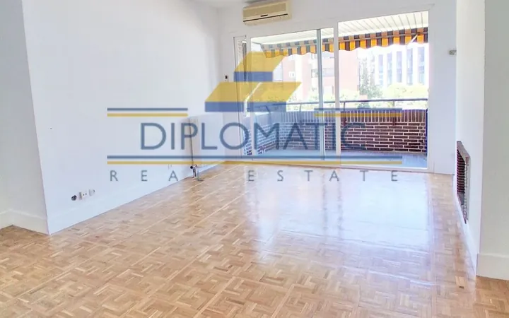 Piso en Calle del Maestro Alonso - Foto 1
