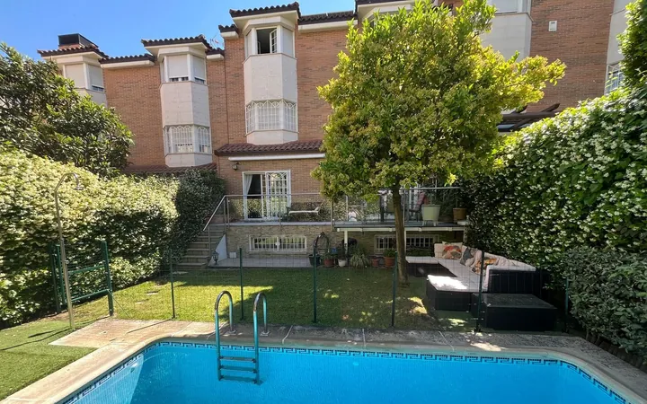 Chalet adosado en Peñagrande, Peñagrande - Foto 1